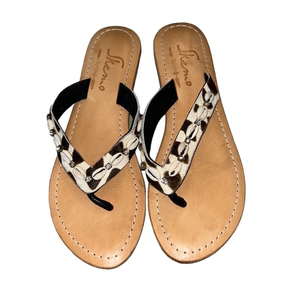 LN Skemo Savannah Leopard Embellished Leather Rhinestone Shell Slide Sandals - 7 - Picture 6 of 15